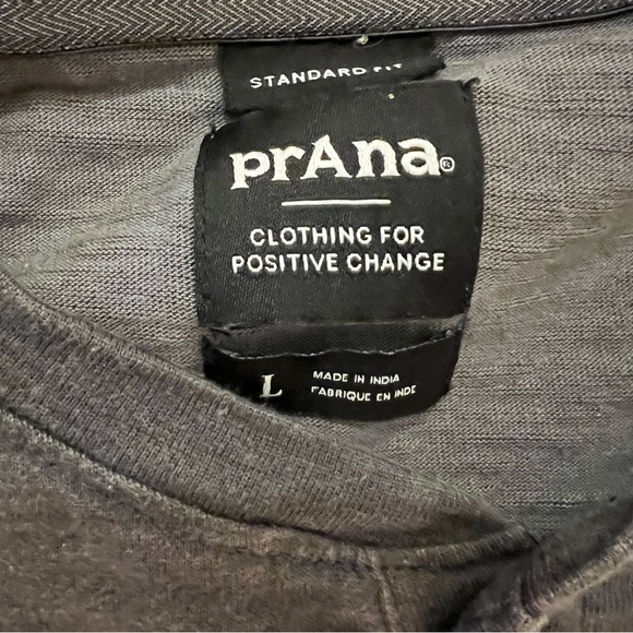 Prana Men’s Dark Gray Henley Shirt - Picture 2 of 2